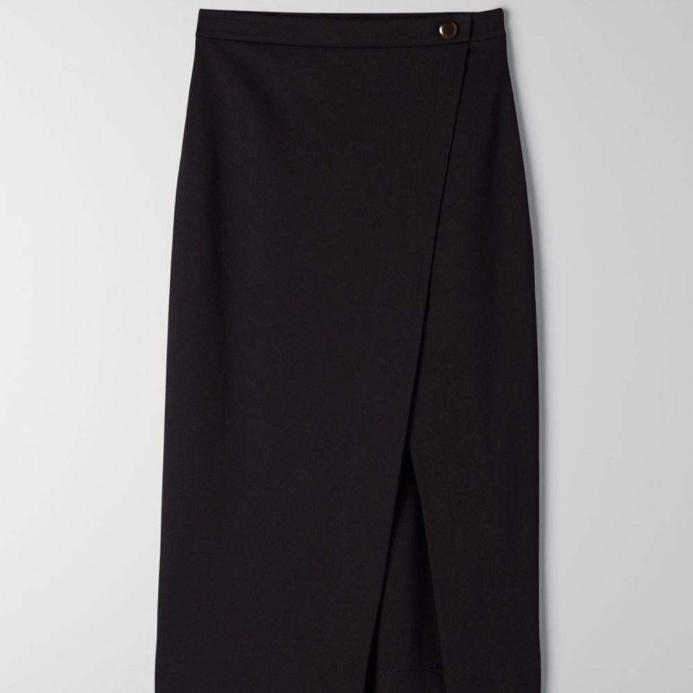 Aritzia Babaton Leona Skirt